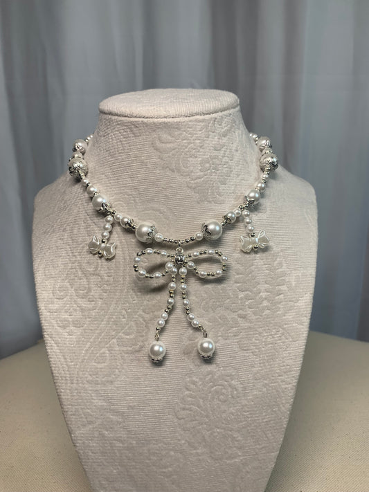 Pearl Bow Necklace